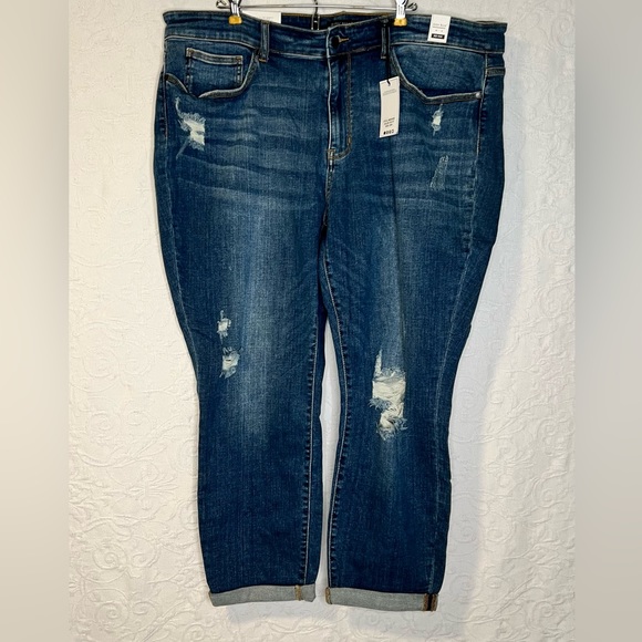 Judy Blue Denim - Judy Blue Jeans 22W slim fit mid rise distressed NWT #82204